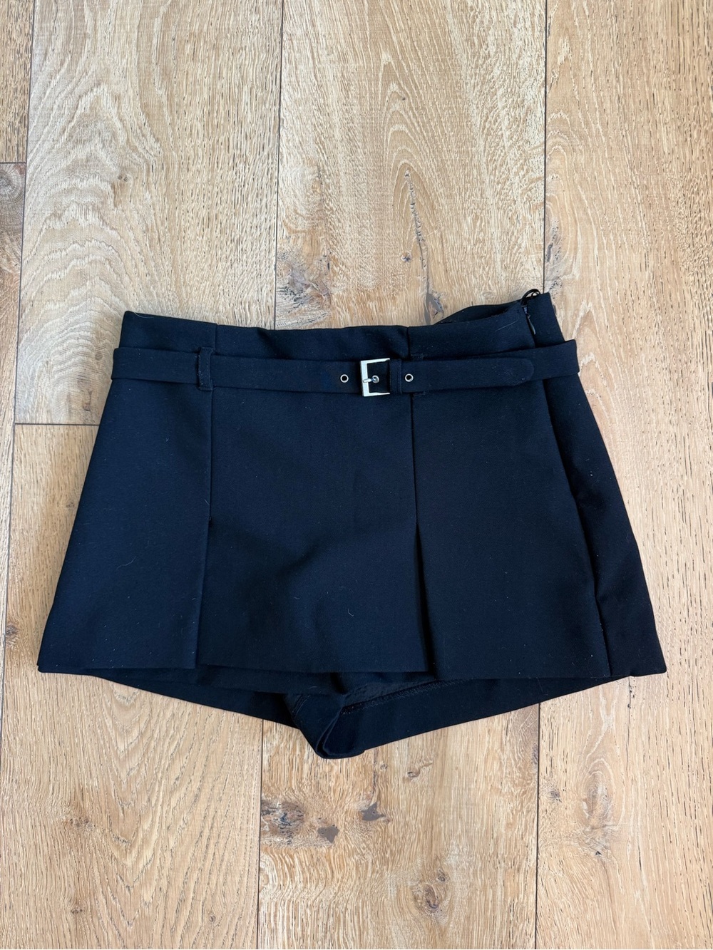 Zara Classic Black Pleated Skort with Belt